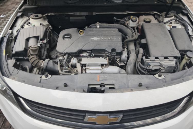 Used Chevrolet Malibu 2017 1.5T Automatic Luxury Edition Engine Bay