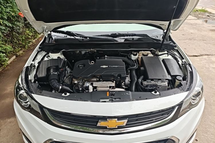 Used Chevrolet Malibu 2017 1.5T Automatic Luxury Edition Engine Bay
