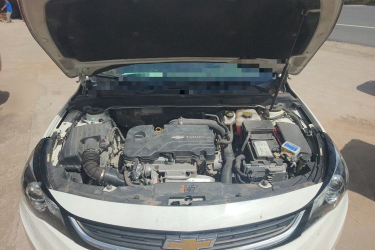 Used Chevrolet Malibu 2017 1.5T Automatic Luxury Edition Engine Bay