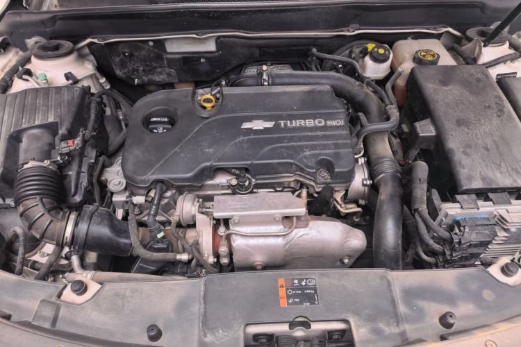 Used Chevrolet Malibu 2017 1.5T Automatic Luxury Edition Engine Bay