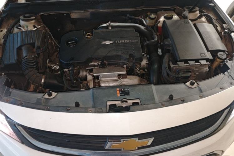 Used Chevrolet Malibu 2017 1.5T Automatic Luxury Edition Engine Bay