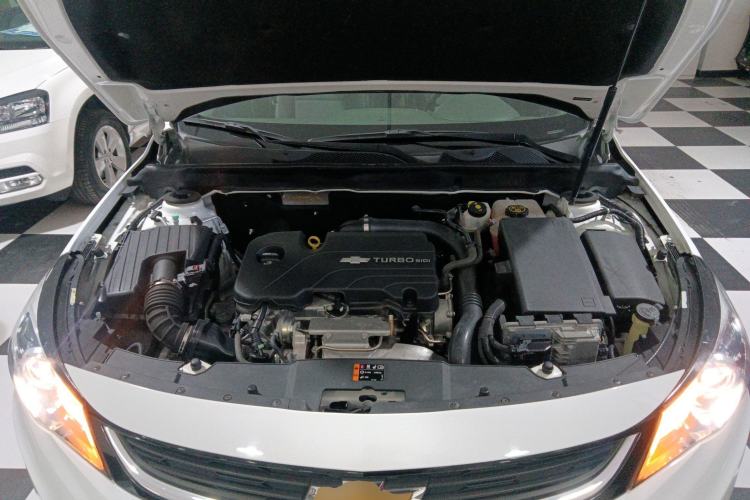 Used Chevrolet Malibu 2017 1.5T Automatic Luxury Edition Engine Bay