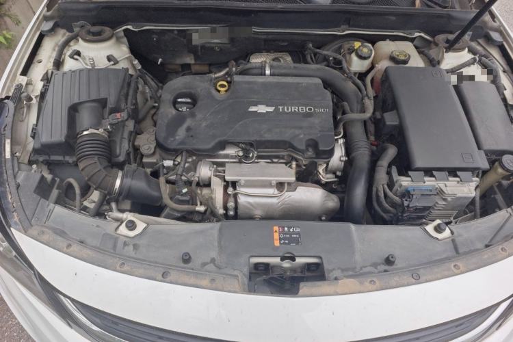 Used Chevrolet Malibu 2017 1.5T Automatic Luxury Edition Engine Bay