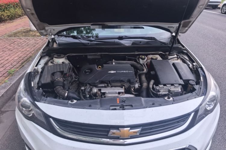 Used Chevrolet Malibu 2017 1.5T Automatic Luxury Edition Engine Bay
