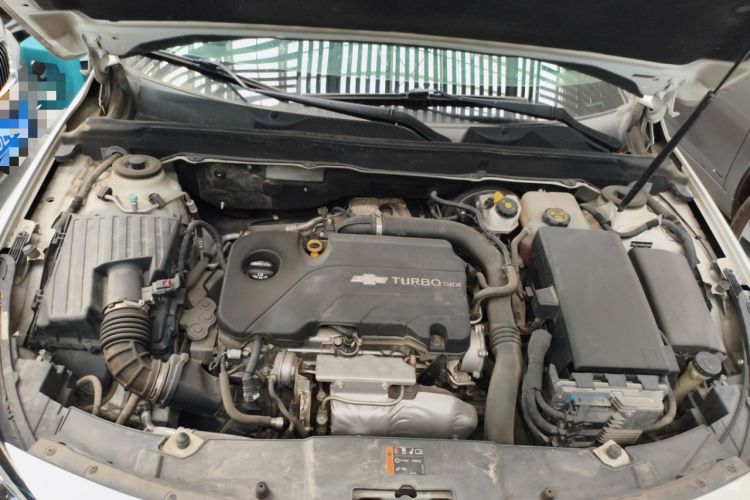 Used Chevrolet Malibu 2017 1.5T Automatic Luxury Edition Engine Bay