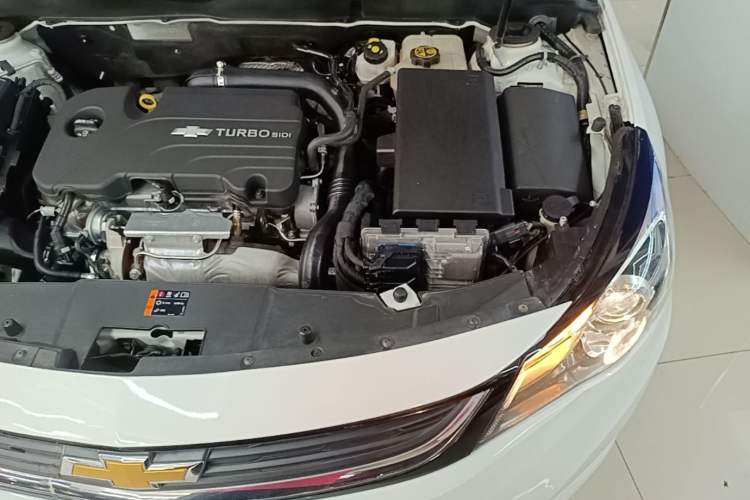 Used Chevrolet Malibu 2017 1.5T Automatic Comfort Edition Engine Bay Left
