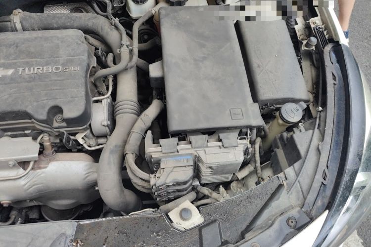 Used Chevrolet Malibu 2017 1.5T Automatic Comfort Edition Engine Bay Left