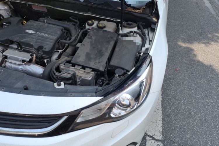 Used Chevrolet Malibu 2017 1.5T Automatic Luxury Edition Engine Bay Left