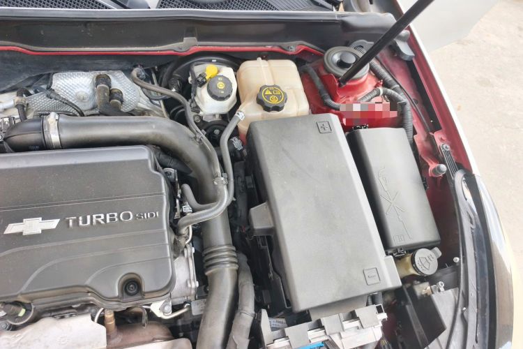 Used Chevrolet Malibu 2017 1.5T Automatic Luxury Edition Engine Bay Left