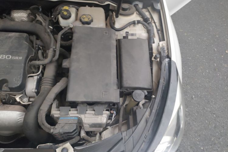 Used Chevrolet Malibu 2017 1.5T Automatic Comfort Edition Engine Bay Left