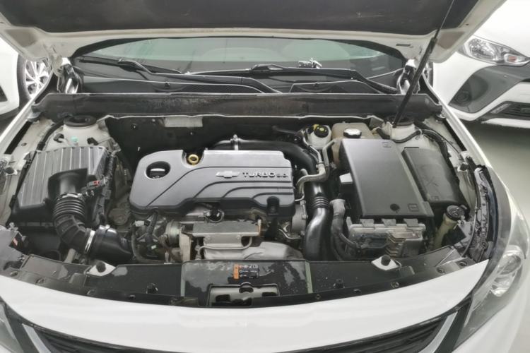 Used Chevrolet Malibu 2017 1.5T Automatic Comfort Edition Engine Bay