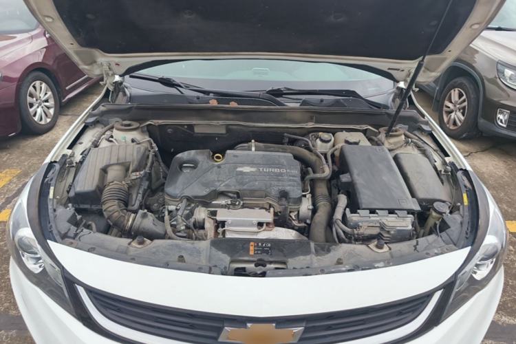 Used Chevrolet Malibu 2017 1.5T Automatic Luxury Edition Engine Bay