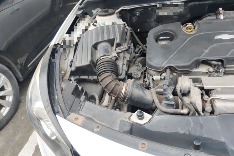 Used Chevrolet Malibu 2017 1.5T Automatic Comfort Edition Engine Bay Right