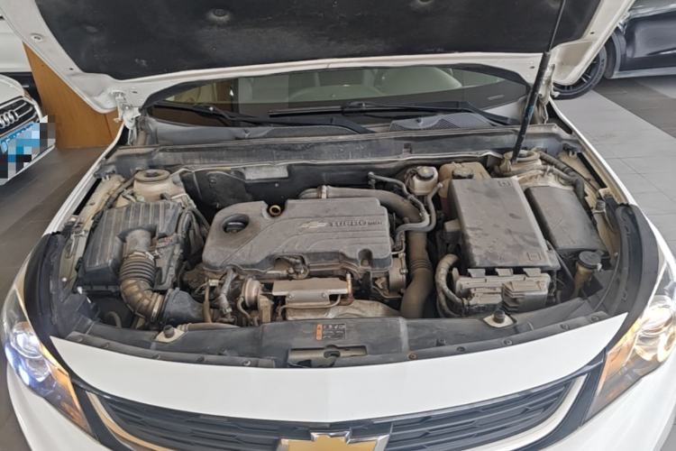 Used Chevrolet Malibu 2017 1.5T Automatic Comfort Edition Engine Bay