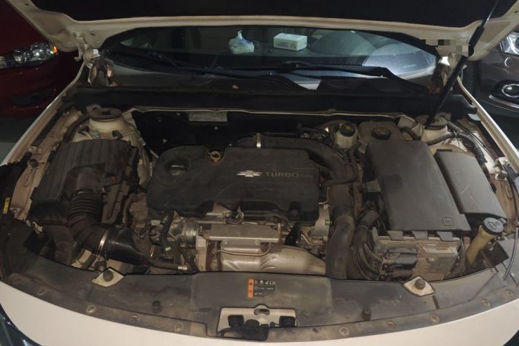 Used Chevrolet Malibu 2017 1.5T Automatic Luxury Edition Engine Bay