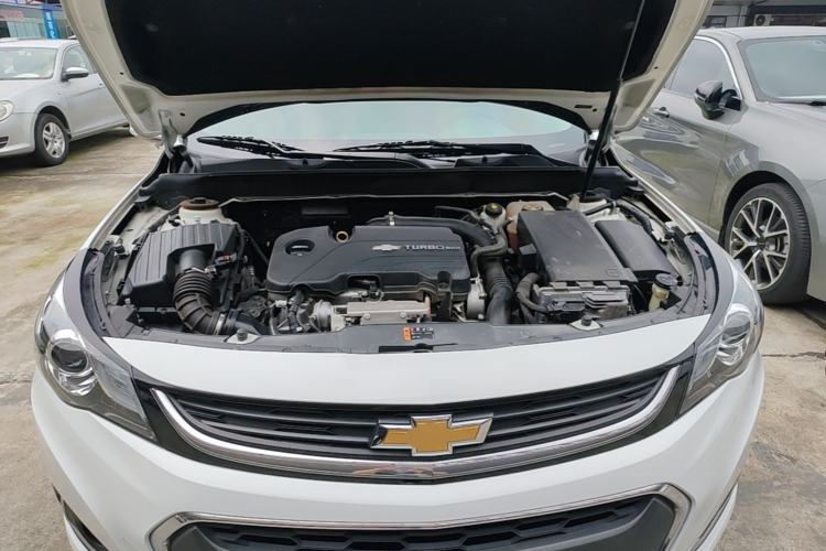 Used Chevrolet Malibu 2017 1.5T Automatic Comfort Edition Engine Bay