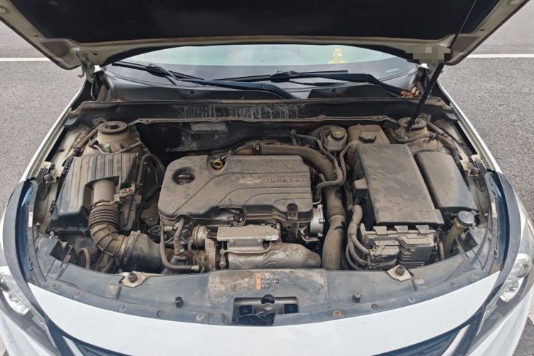 Used Chevrolet Malibu 2017 1.5T Automatic Luxury Edition Engine Bay