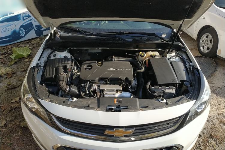 Used Chevrolet Malibu 2017 1.5T Automatic Luxury Edition Engine Bay