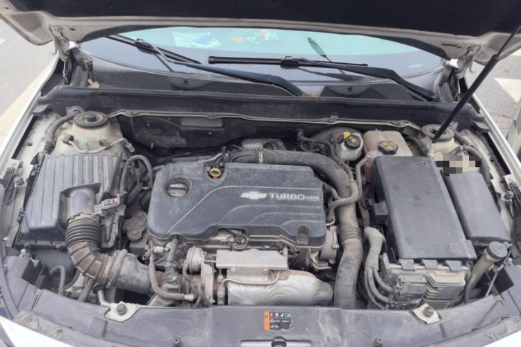 Used Chevrolet Malibu 2017 1.5T Automatic Luxury Edition Engine Bay