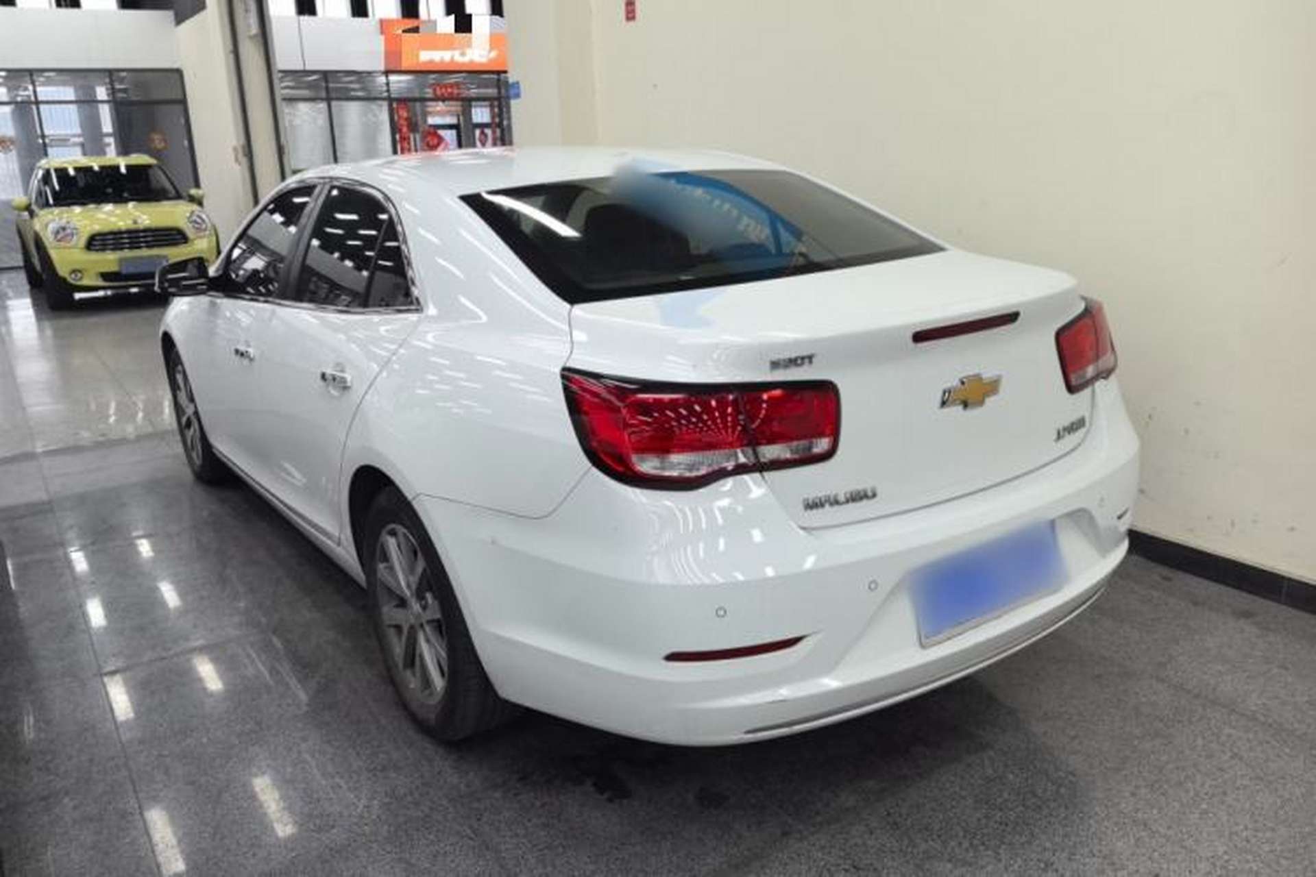 Used Chevrolet Malibu 2017 1.5T Automatic Luxury Edition Exterior 2