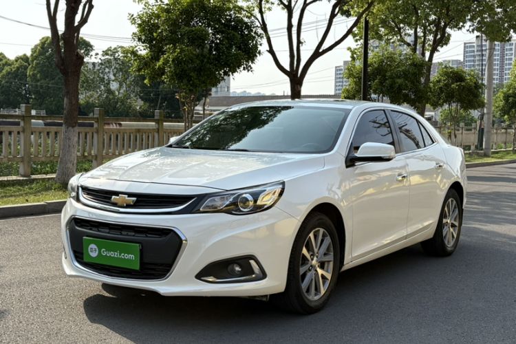 Used Chevrolet Malibu 2017 1.5T Automatic Luxury Edition Exterior 2