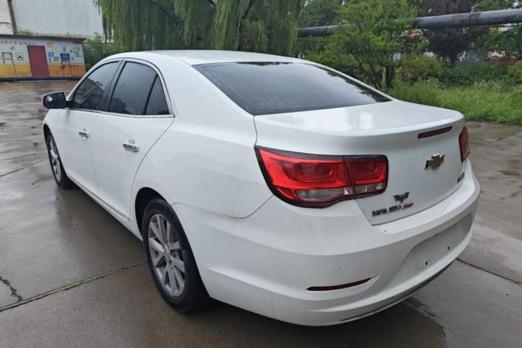 Used Chevrolet Malibu 2017 1.5T Automatic Luxury Edition Exterior 2