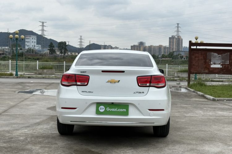 Used Chevrolet Malibu 2017 1.5T Automatic Luxury Edition Exterior 2