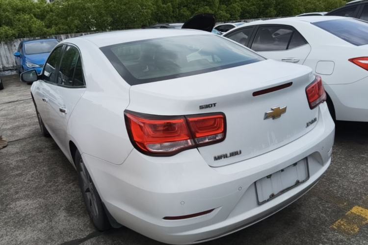 Used Chevrolet Malibu 2017 1.5T Automatic Luxury Edition Exterior 2