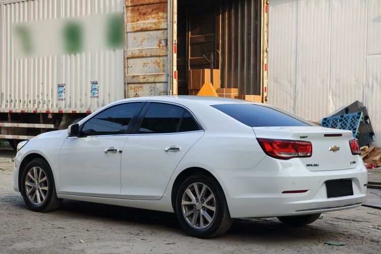 Used Chevrolet Malibu 2017 1.5T Automatic Luxury Edition Exterior 4