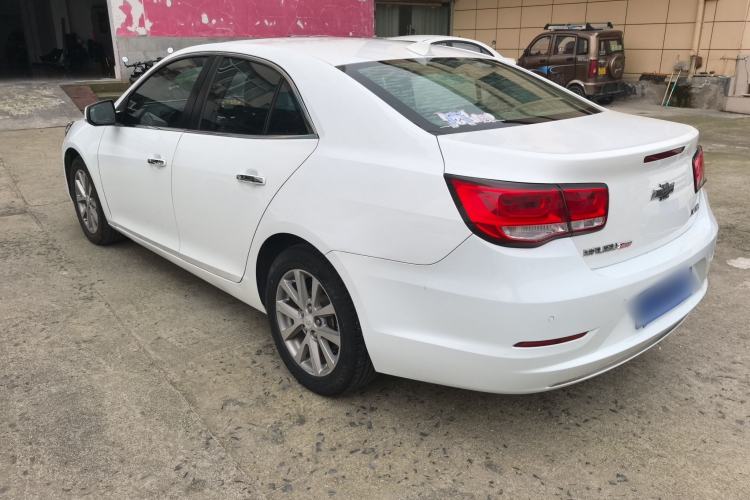 Used Chevrolet Malibu 2017 1.5T Automatic Luxury Edition Exterior 5