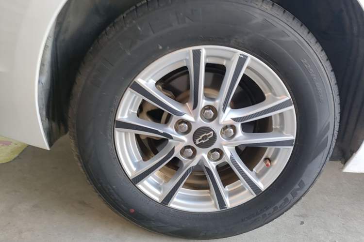 Used Chevrolet Malibu 2017 1.5T Automatic Comfort Edition Exterior 5