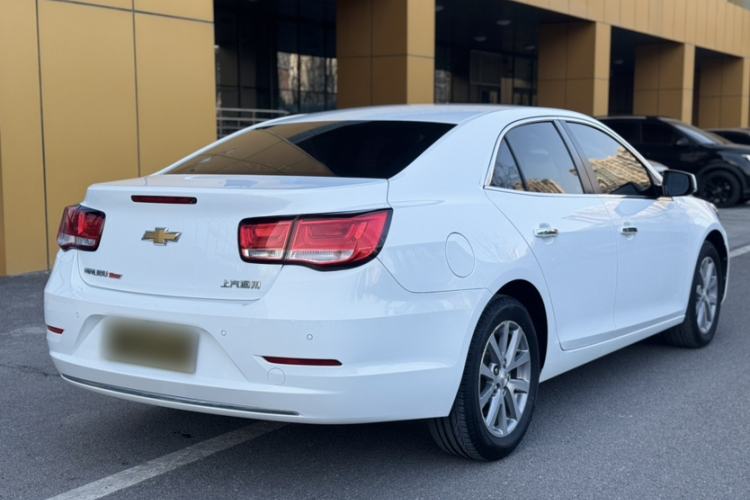 Used Chevrolet Malibu 2017 1.5T Automatic Luxury Edition Exterior 5