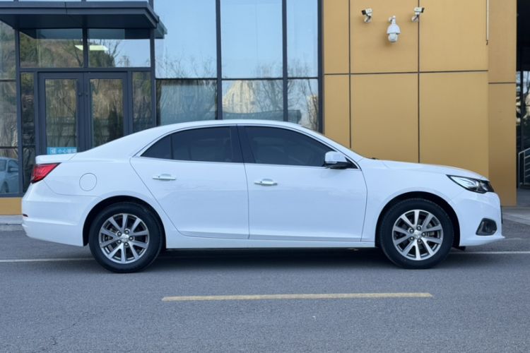 Used Chevrolet Malibu 2017 1.5T Automatic Luxury Edition Exterior 7