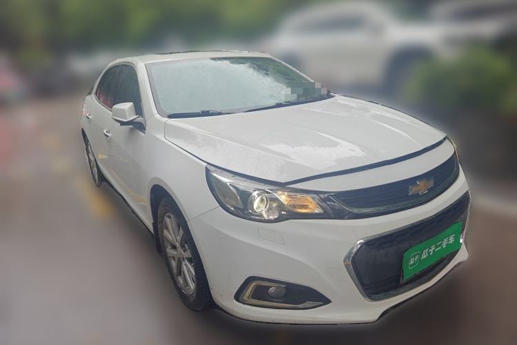 Used Chevrolet Malibu 2017 1.5T Automatic Luxury Edition Front Right 45 Deg