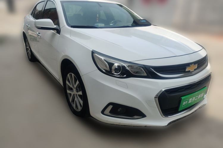 Used Chevrolet Malibu 2017 1.5T Automatic Luxury Edition Front Right 45 Deg
