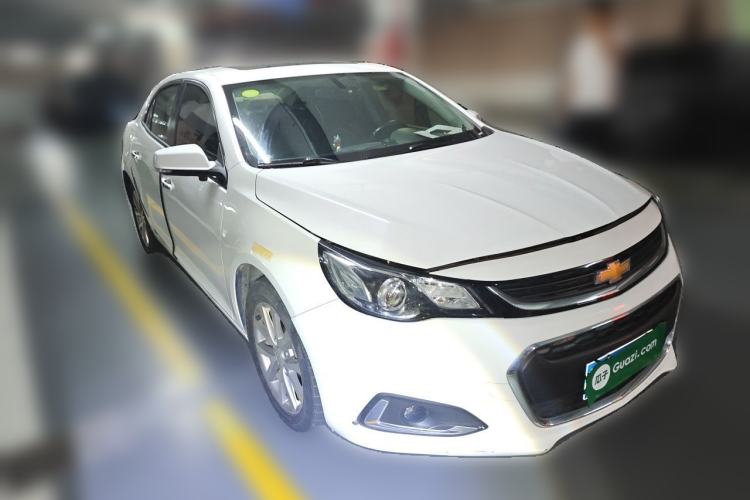 Used Chevrolet Malibu 2017 1.5T Automatic Luxury Edition Front Right 45 Deg