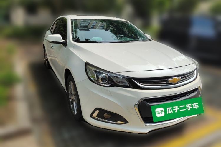 Used Chevrolet Malibu 2017 1.5T Automatic Luxury Edition Front Right 45 Deg