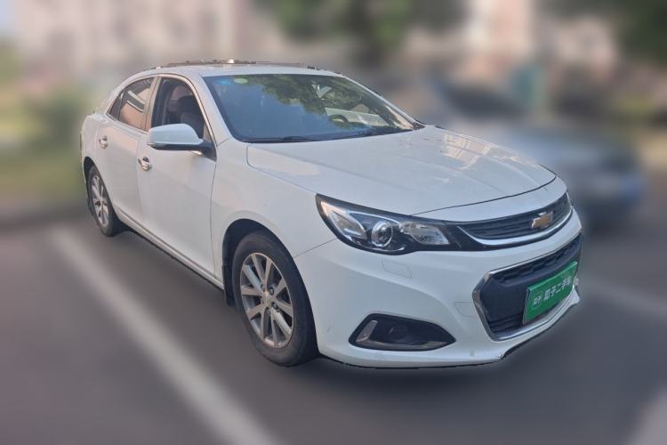 Used Chevrolet Malibu 2017 1.5T Automatic Luxury Edition Front Right 45 Deg