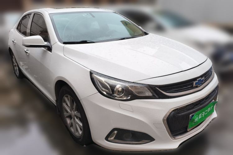 Used Chevrolet Malibu 2017 1.5T Automatic Luxury Edition Front Right 45 Deg