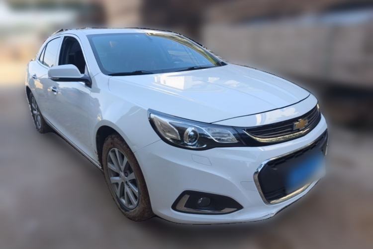 Used Chevrolet Malibu 2017 1.5T Automatic Luxury Edition Front Right 45 Deg