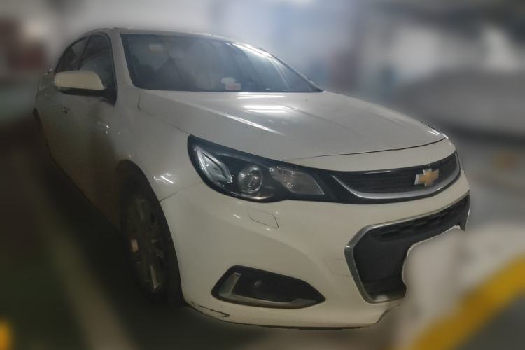 Used Chevrolet Malibu 2017 1.5T Automatic Luxury Edition Front Right 45 Deg