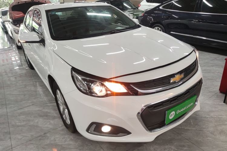 Used Chevrolet Malibu 2017 1.5T Automatic Comfort Edition Front Right 45 Deg