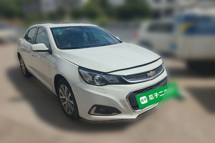 Used Chevrolet Malibu 2017 1.5T Automatic Luxury Edition Front Right 45 Deg