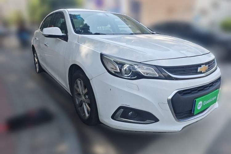 Used Chevrolet Malibu 2017 1.5T Automatic Luxury Edition Front Right 45 Deg