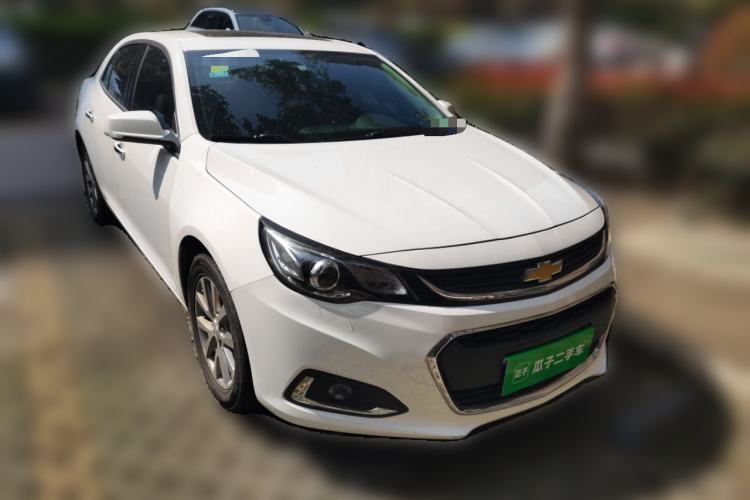 Used Chevrolet Malibu 2017 1.5T Automatic Luxury Edition Front Right 45 Deg