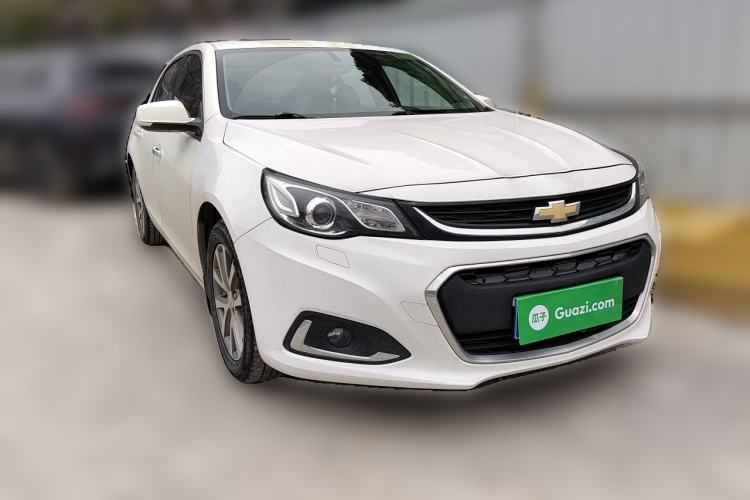 Used Chevrolet Malibu 2017 1.5T Automatic Luxury Edition Front Right 45 Deg