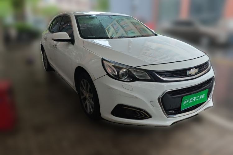 Used Chevrolet Malibu 2017 1.5T Automatic Luxury Edition Front Right 45 Deg