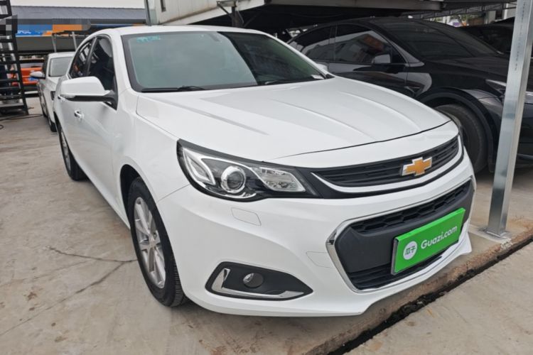 Used Chevrolet Malibu 2017 1.5T Automatic Luxury Edition Front Right 45 Deg