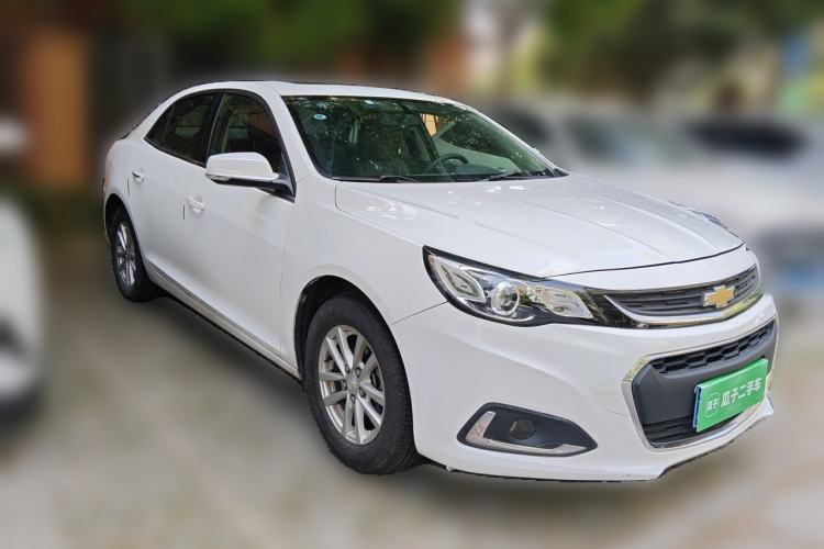 Used Chevrolet Malibu 2017 1.5T Automatic Comfort Edition Front Right 45 Deg