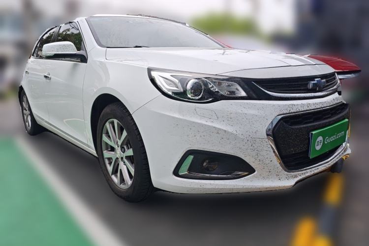 Used Chevrolet Malibu 2017 1.5T Automatic Luxury Edition Front Right 45 Deg